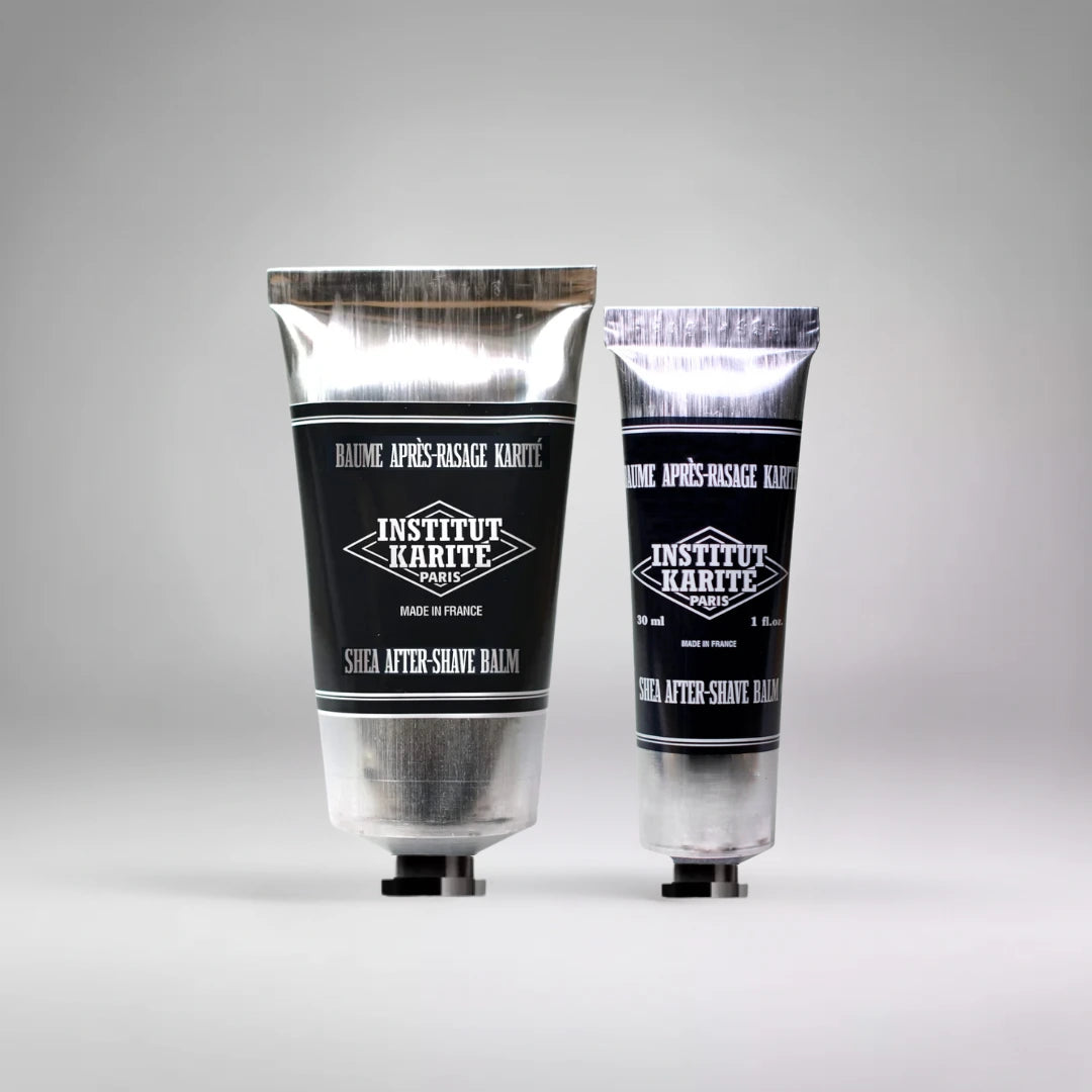 Comparaison des formats du baume après-rasage Institut Karité Paris : le tube généreux de 75ml pour la salle de bain et le format voyage pratique de 30ml pour vos déplacements.