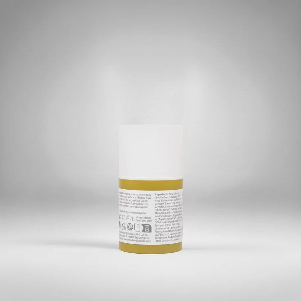 Liste complète des ingrédients de la crème visage Mühle Organic, mettant en avant des composants végétaux comme l'aloe vera, le beurre de karité et l'huile d'argan.