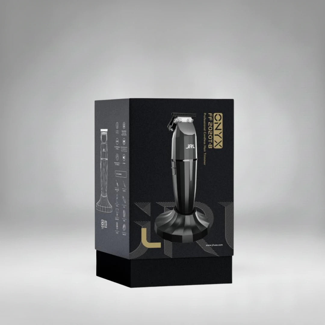 Coffret de la tondeuse de finition sans fil JRL Onyx. Découvrez la technologie de pointe JRL. Un outil de haute précision au design ergonomique noir mat pour des contours et des dégradés parfaits.